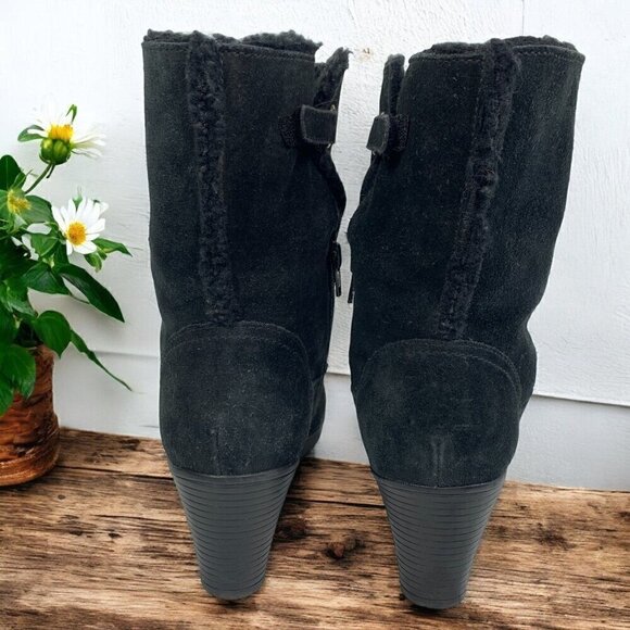 Clarks Bendables Comfort Ankle Boots Black Suede Faux Shearling Lining Size 8.5 - Picture 4 of 12
